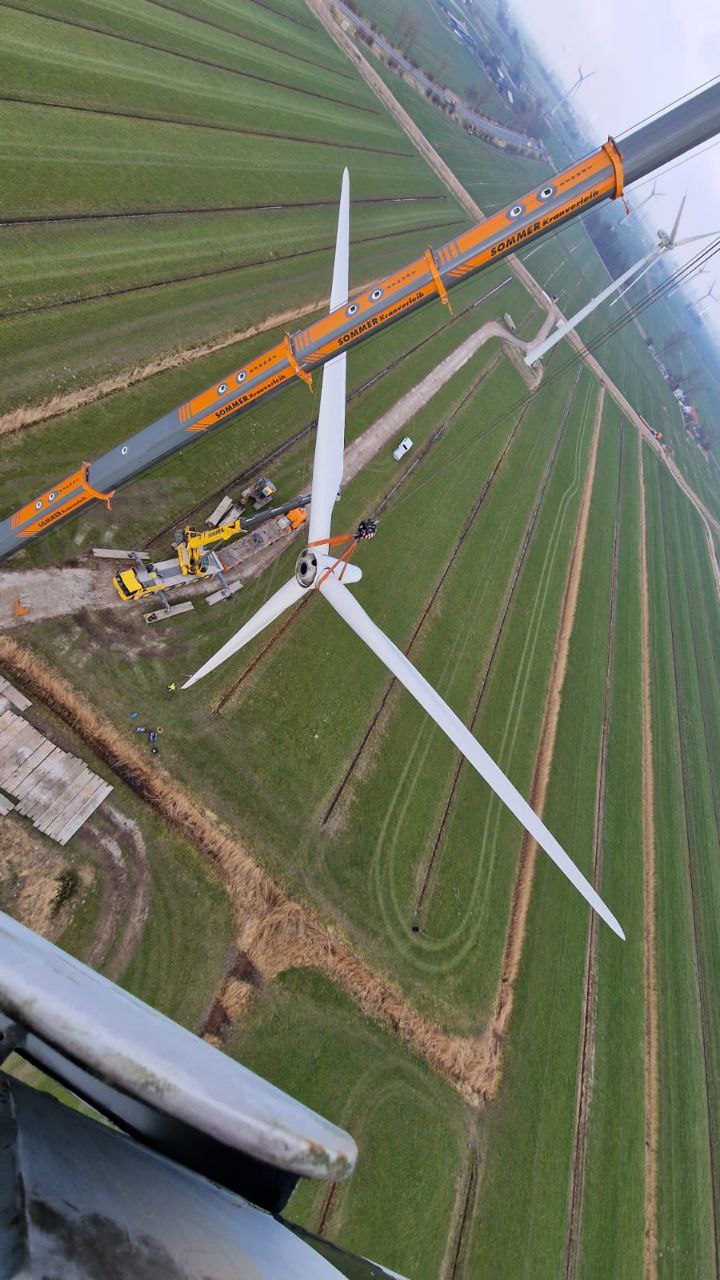 photo_2025-05-28_22-28-31